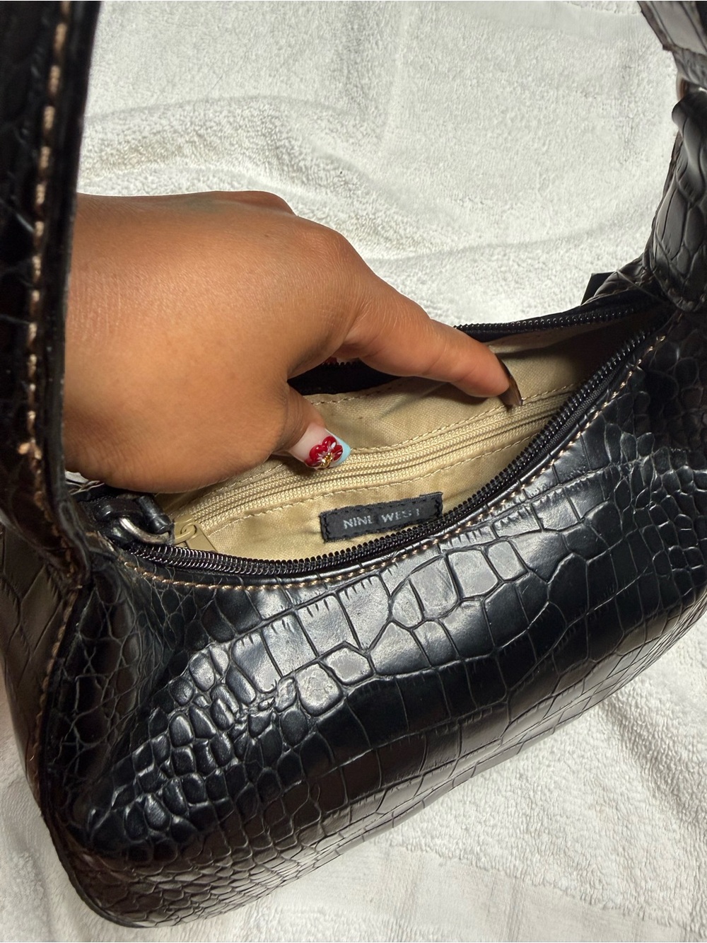 Nine West Uptown Girl Croco Mini Shoulder Bag Black Y2K Baguette - Picture 3 of 8